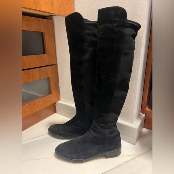 Stuart weitzman flat boots 7.5 - Picture 2 of 3